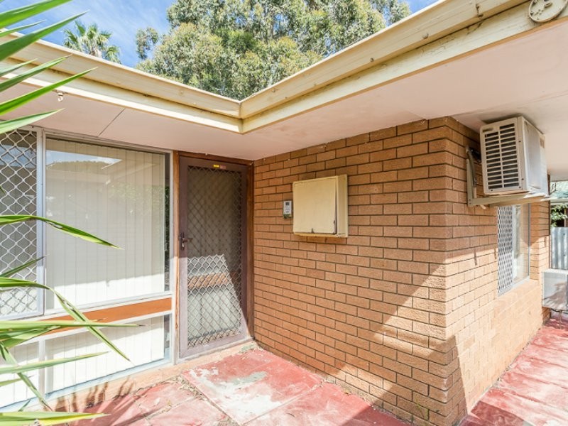 2B Cressida Way, Camillo WA 6111