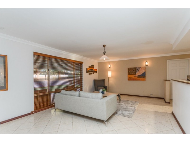 30 Briggs Road, Byford WA 6122