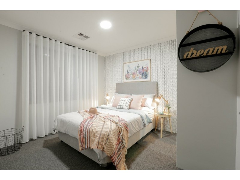 28 Dalby Street, Hilbert WA 6112