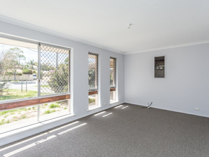 5 Peel Court, Armadale WA 6112