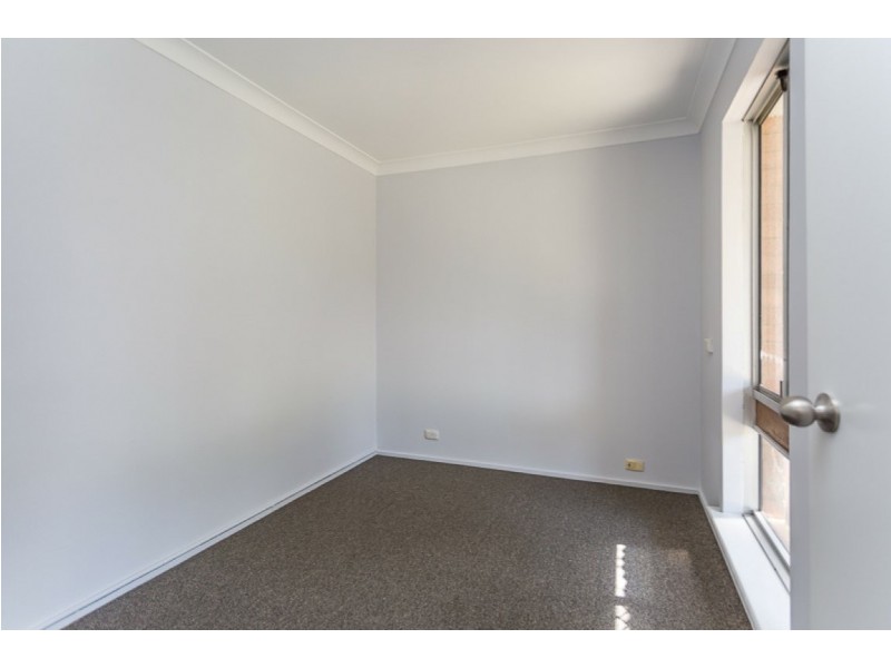 5 Peel Court, Armadale WA 6112