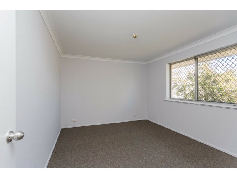 5 Peel Court, Armadale WA 6112