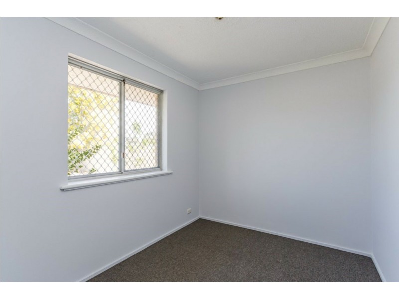 5 Peel Court, Armadale WA 6112