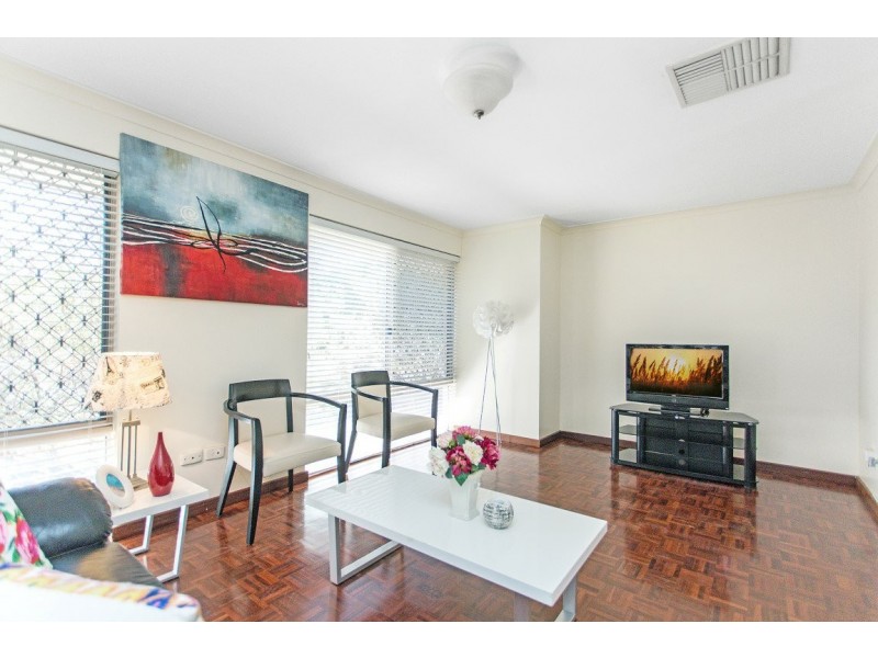 28 Morrell Way, Armadale WA 6112