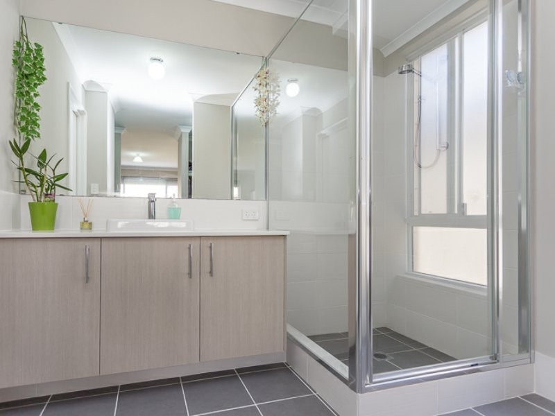 5 Fairfax Street, Hilbert WA 6112