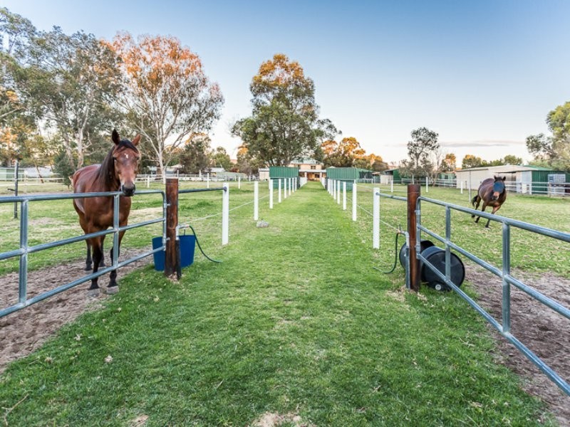 30 Briggs Road, Byford WA 6122