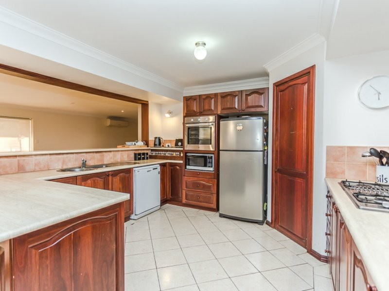 30 Briggs Road, Byford WA 6122
