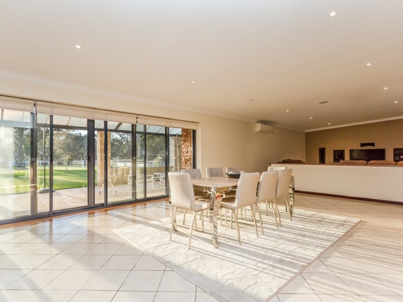 30 Briggs Road, Byford WA 6122