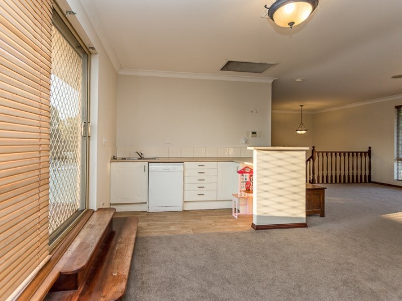 30 Briggs Road, Byford WA 6122
