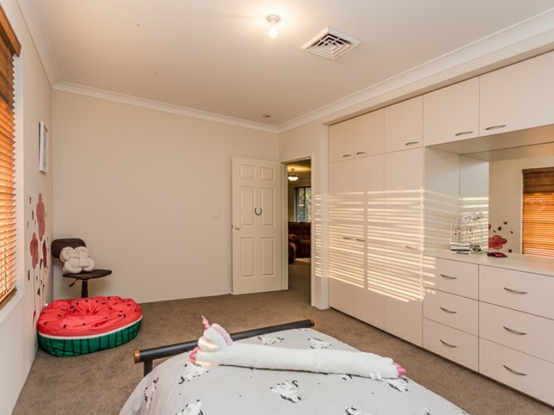 30 Briggs Road, Byford WA 6122