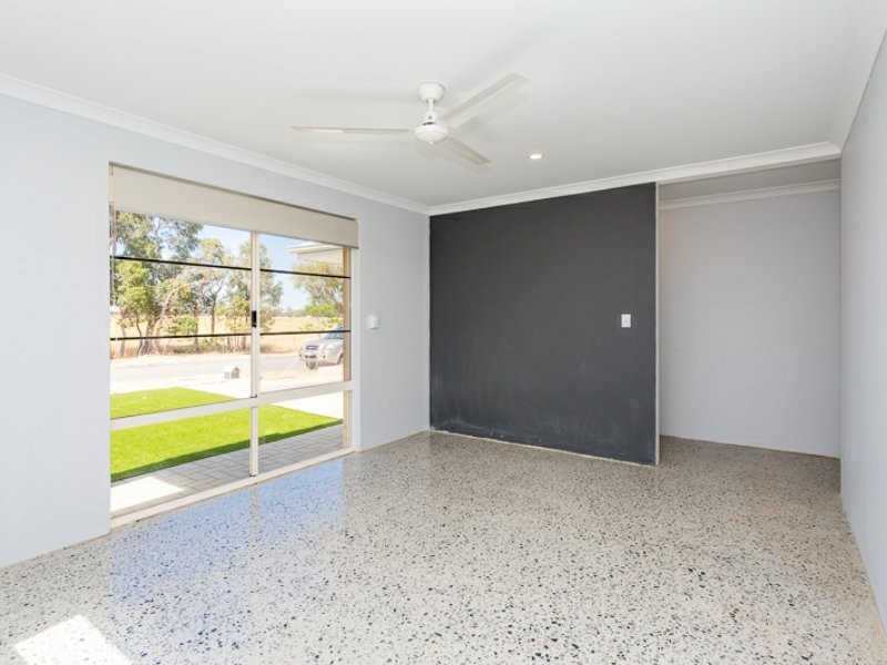 73 Evans Way, Byford WA 6122