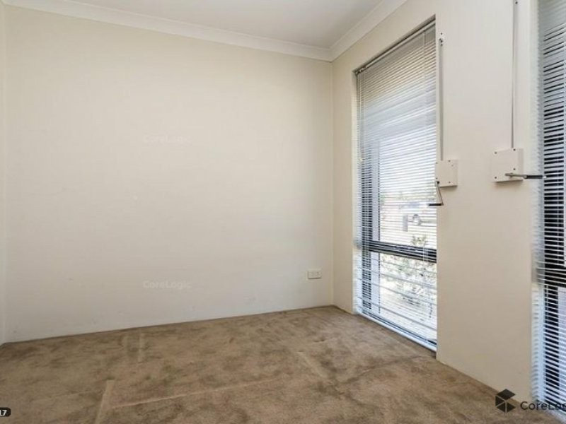 10/63 Seville Drive, Seville Grove WA 6112