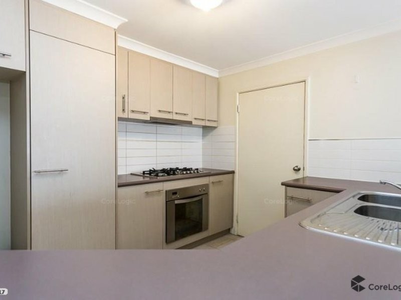 10/63 Seville Drive, Seville Grove WA 6112