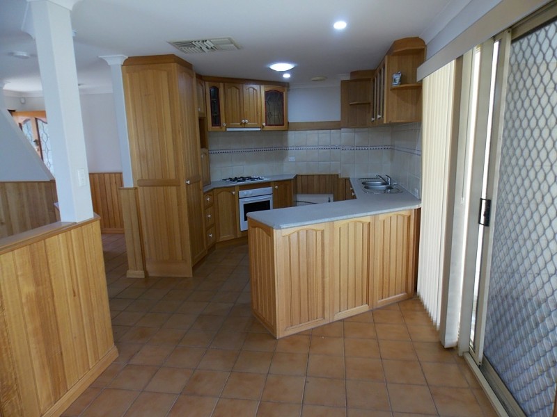 7B Herbert Court, Brookdale WA 6112