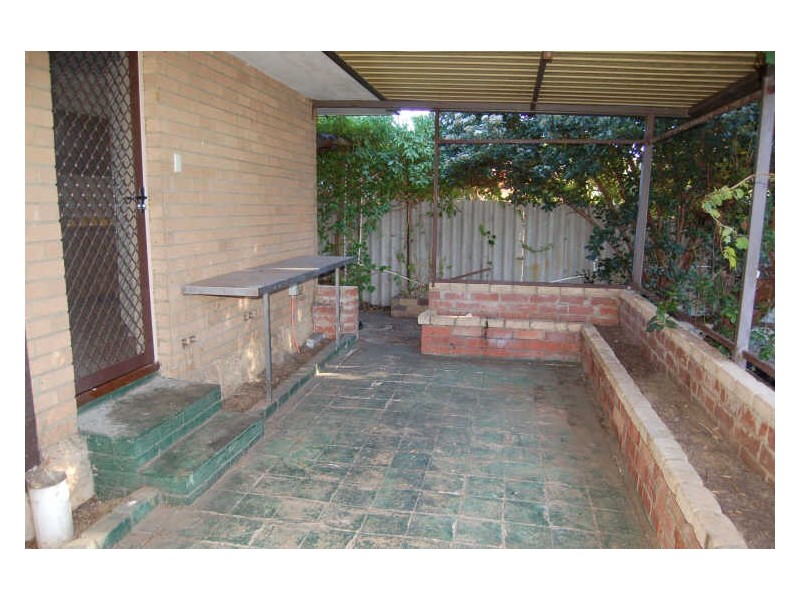 10 Timbarra Street, Armadale WA 6112