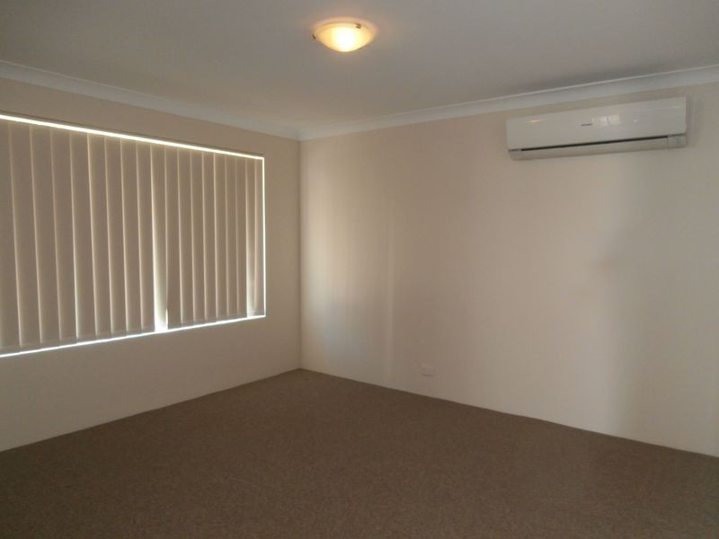 23 Catalpa Crescent, South Lake WA 6164