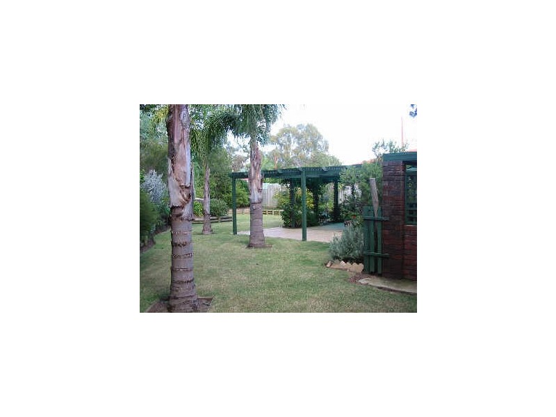 5B Kerun Court, Armadale WA 6112