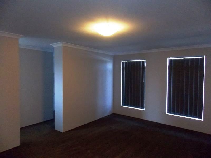 4 Blossom Chase, Aubin Grove WA 6164