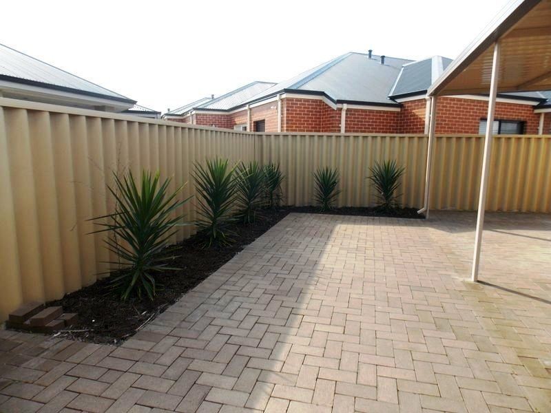 4 Blossom Chase, Aubin Grove WA 6164