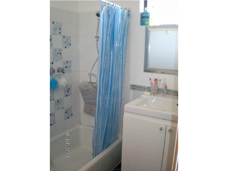 1/3 Cabarita Road, Armadale WA 6112