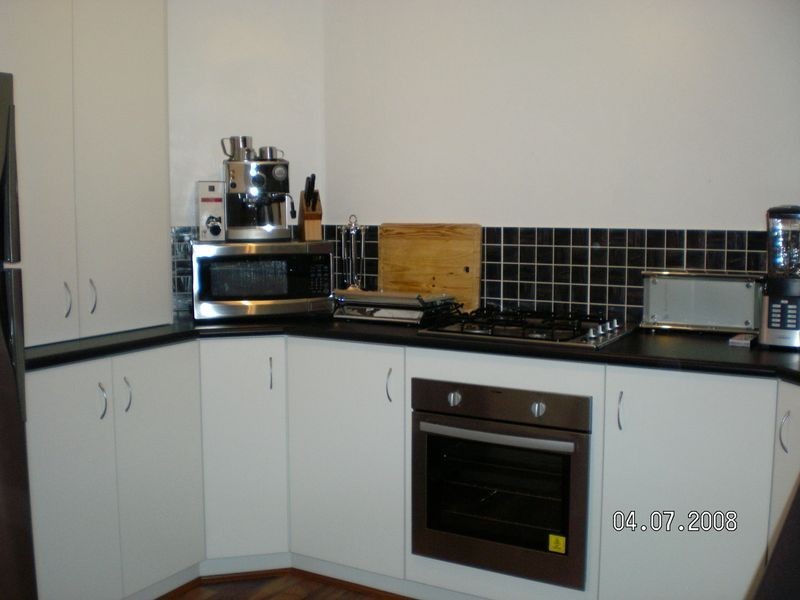 4 Alexander Drive, Darling Downs WA 6122