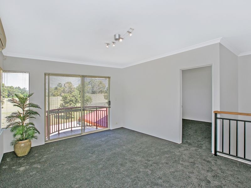 8 Woodlands Way, Jandakot WA 6164