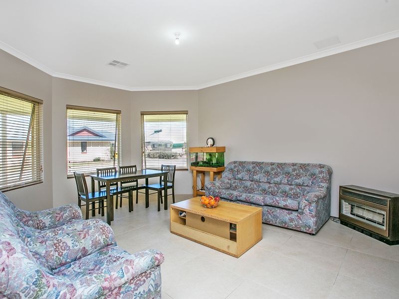 7 Harmony Avenue, Atwell WA 6164