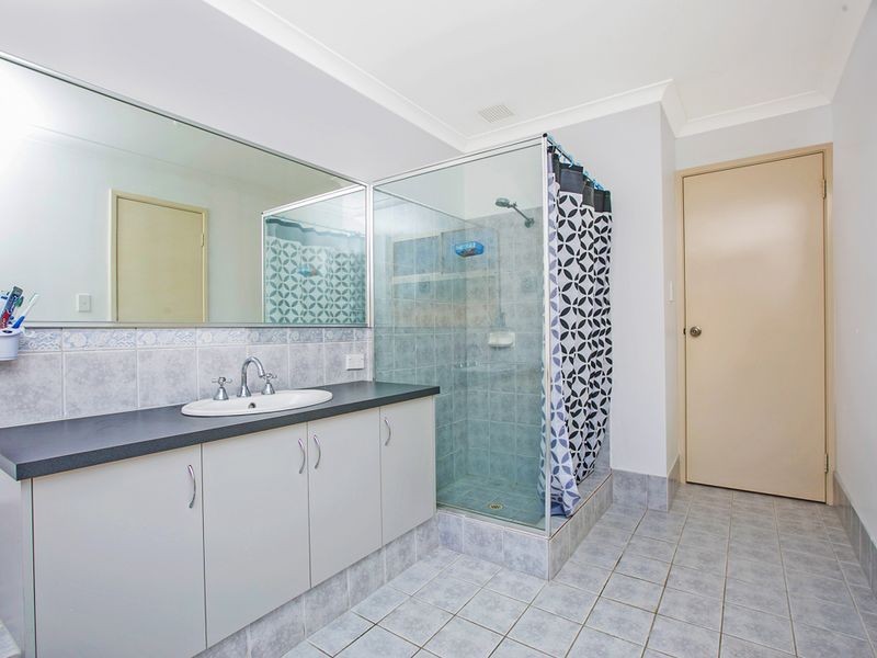 7 Harmony Avenue, Atwell WA 6164