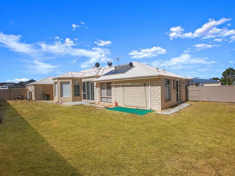 7 Harmony Avenue, Atwell WA 6164