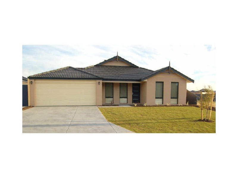 26 Madeira Turn, Byford WA 6122