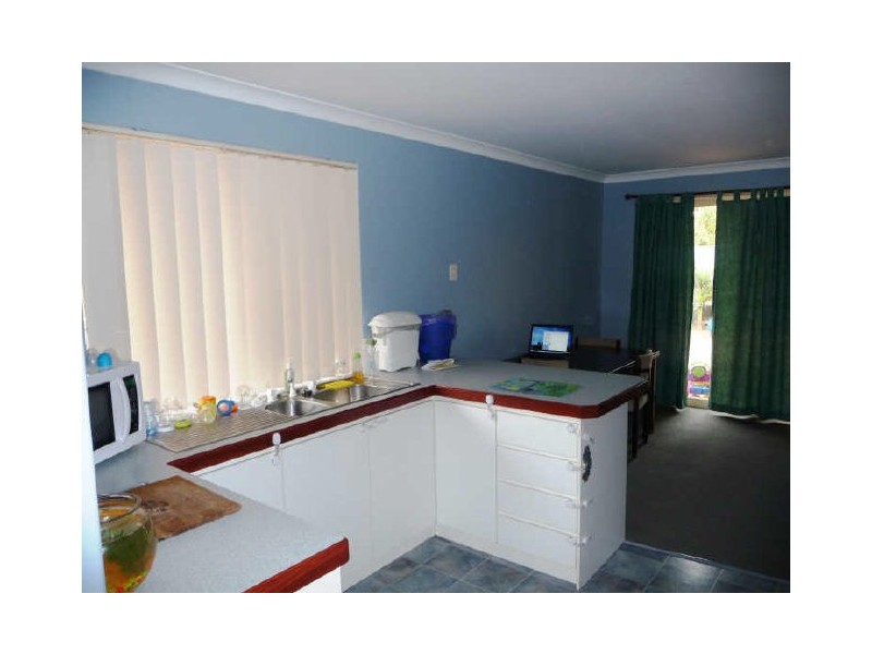 96 Church Avenue, Armadale WA 6112