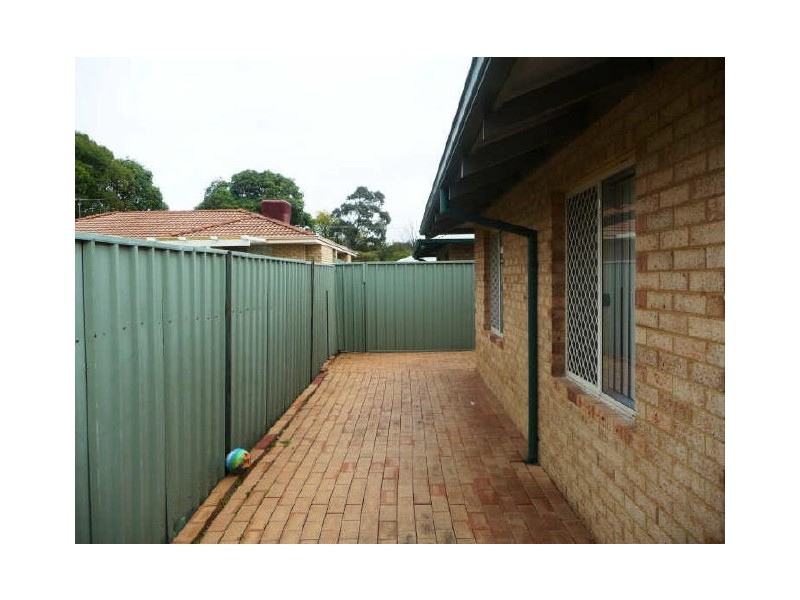 96 Church Avenue, Armadale WA 6112