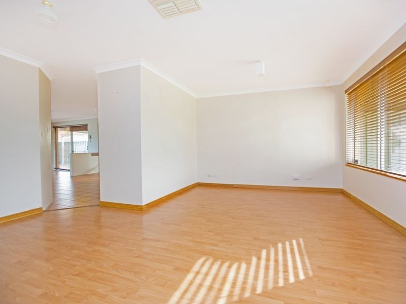 81 Folland Parade, Atwell WA 6164