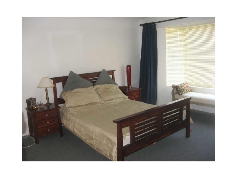 13 Quinine Crescent, Byford WA 6122