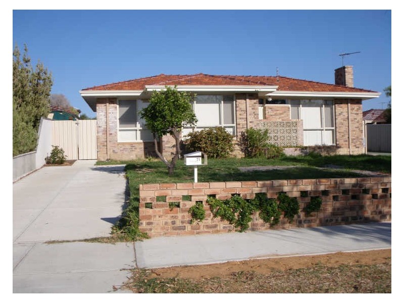 71 Shepherd Street, Beaconsfield WA 6162