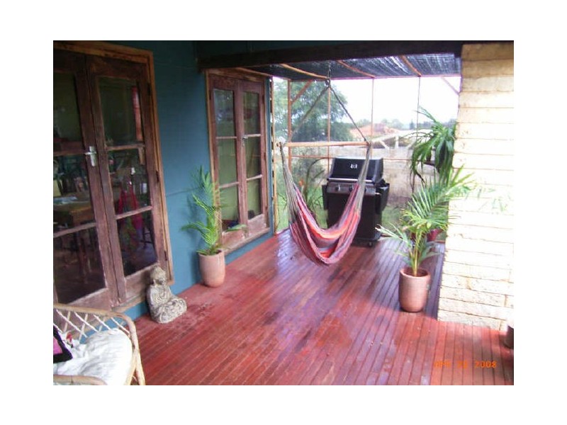 2 Dowse Court, Coogee WA 6166