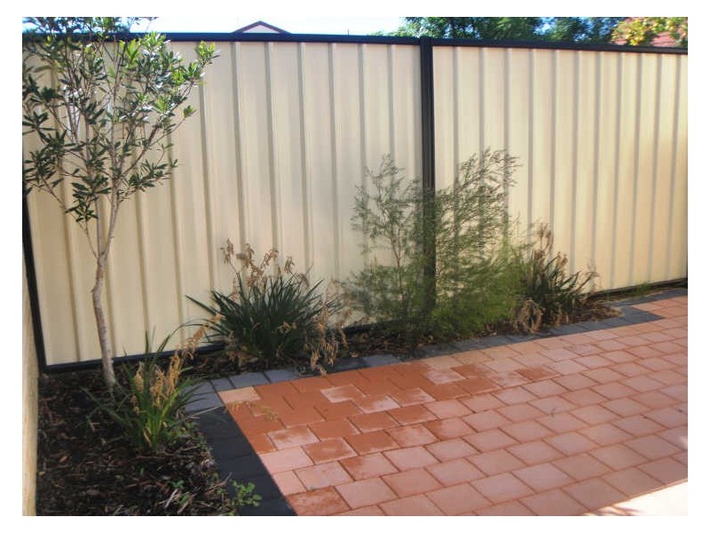 3/17 Friar Road, Armadale WA 6112