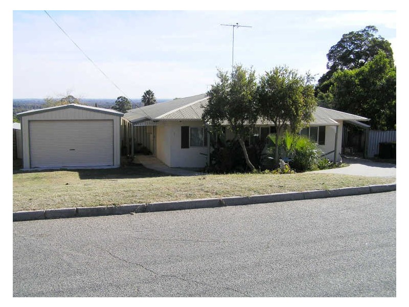 5 Tredale Avenue, Mount Richon WA 6112