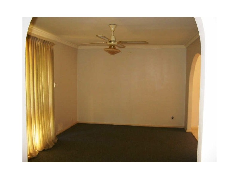 A/2 Cabarita Road, Armadale WA 6112