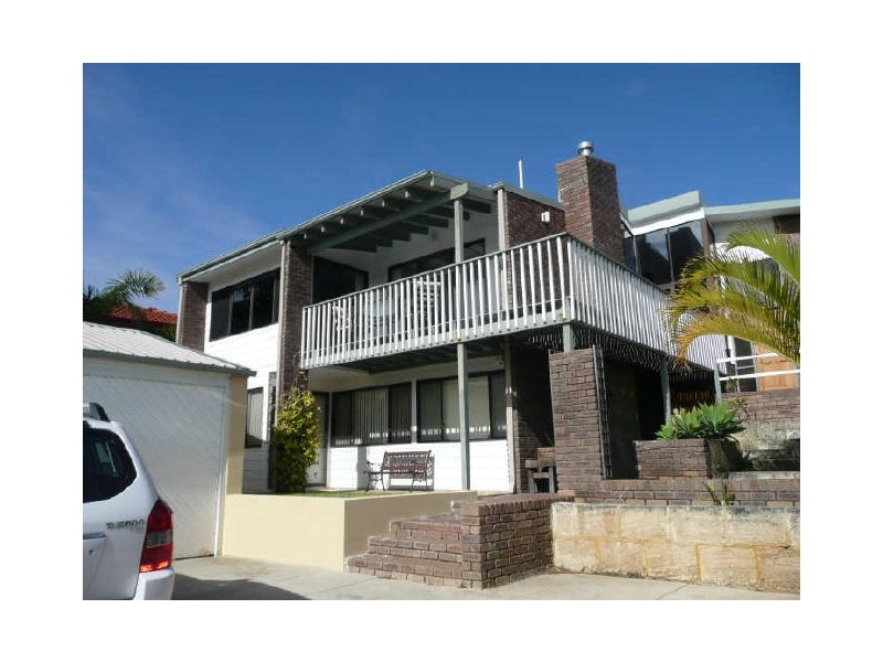 24 Gnobar Way, Mullaloo WA 6027