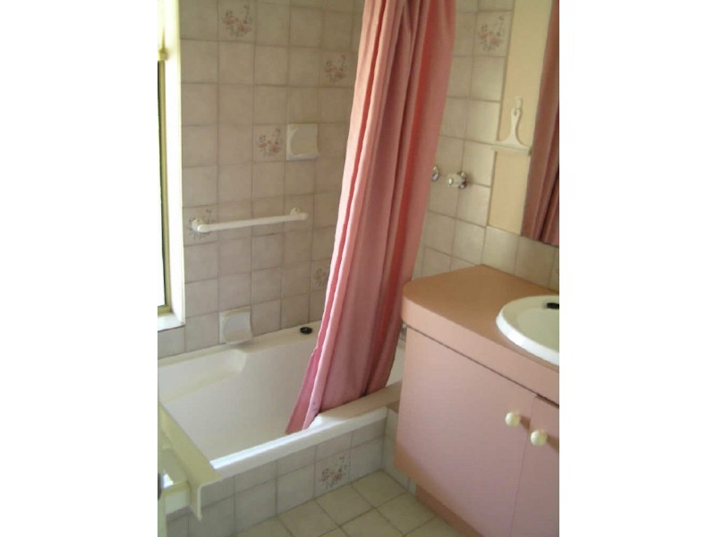 27 Mandarin Way, Seville Grove WA 6112