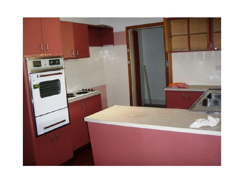 3168 Albany Highway, Mount Nasura WA 6112