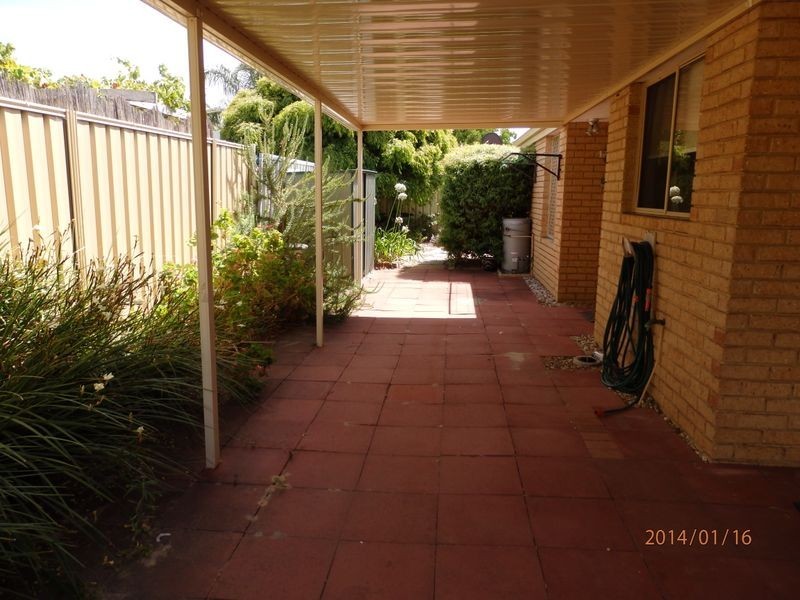 6/23 Quarram Way, Gosnells WA 6110