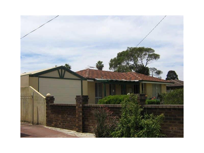 24 Elanora Road, Armadale WA 6112