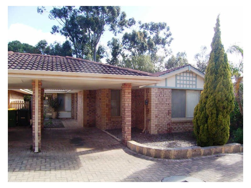 6/15 Moore Gardens, Kardinya WA 6163