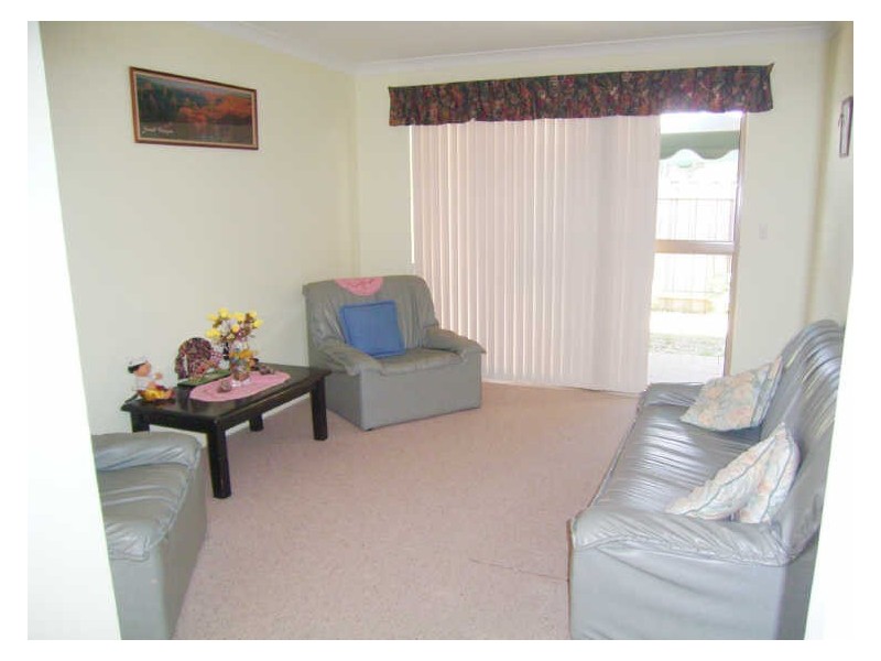 6/15 Moore Gardens, Kardinya WA 6163