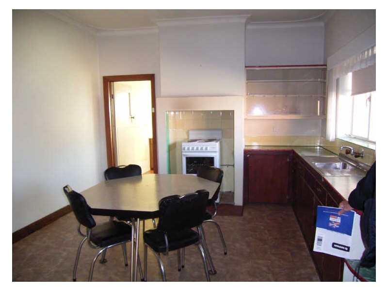 297 South Street, Hilton WA 6163