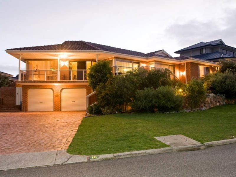 16 Whelan Road, Kardinya WA 6163