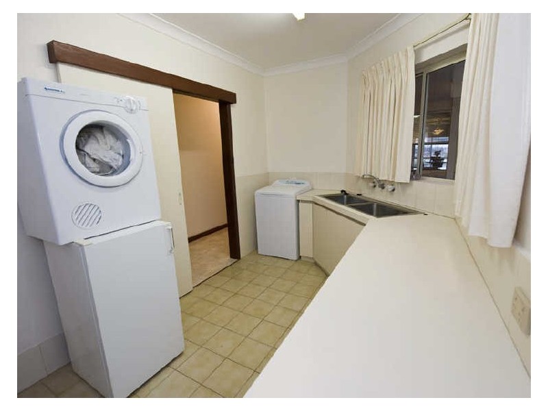 16 Whelan Road, Kardinya WA 6163