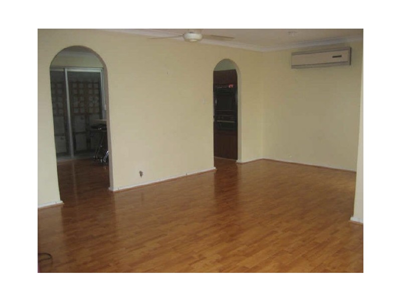 24 Elanora Road, Armadale WA 6112